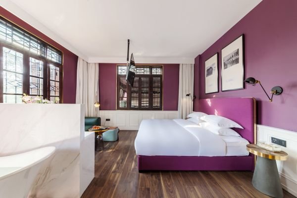 Interior of Harmony Courtyard Family Double Room, showcasing Gulangyu Accommodations' family-friendly comfort